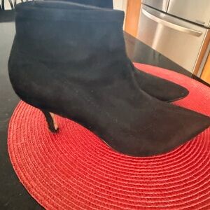 Nine West Black Women's ankle boots sz 9